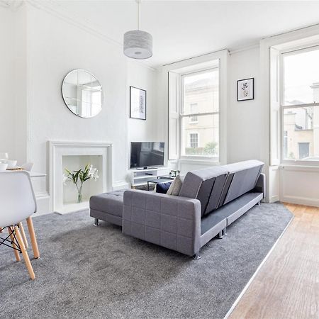 Host & Stay - Montpellier Villa Apartment Cheltenham Kültér fotó