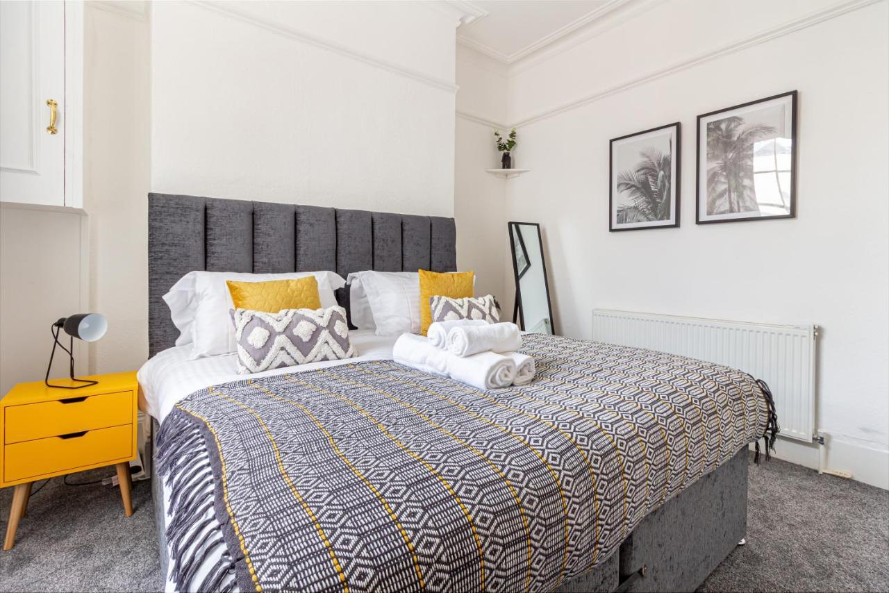 Host & Stay - Montpellier Villa Apartment Cheltenham Kültér fotó